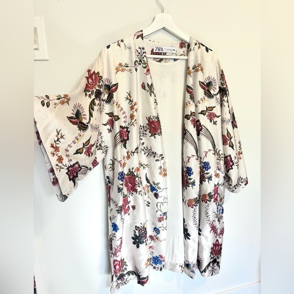 Zara Women's Floral Satin Kimono Robe - Cream and Multicolor - Picture 1 of 10